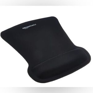 Black Ergonomic Mouse Pad